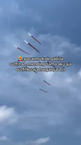 Kaaakkss cuuh🤭#jangganplastik #pecelengan_kite #layanganbali 