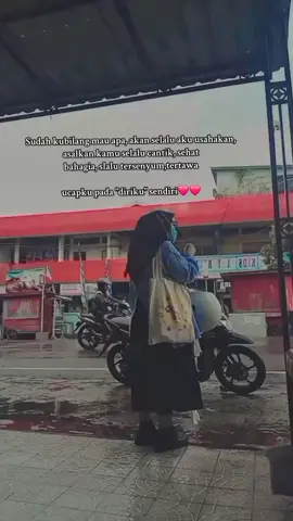 Sudah kubilang mau apa, akan selalu aku usahakan, asalkan kamu selalu cantik, sehat bahagia, slalu tersenyum,tertawa ucapku pada 