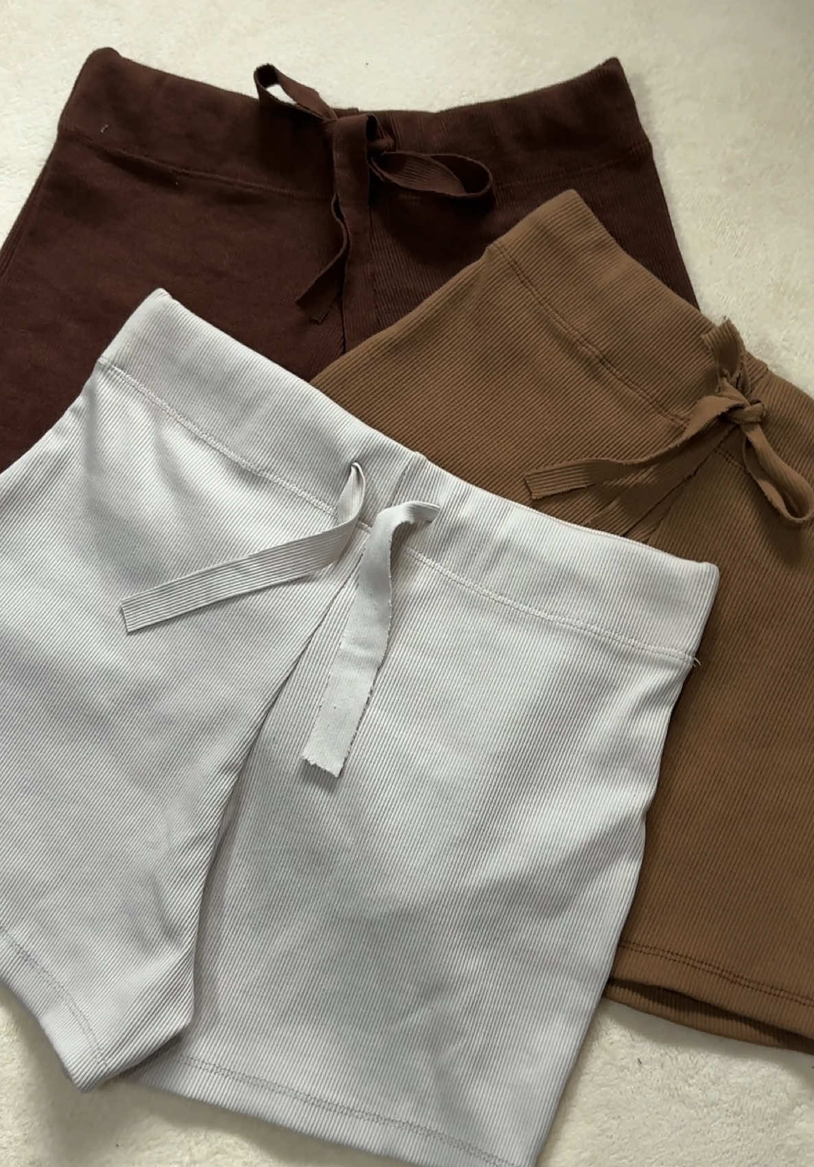 🌸 Effortless comfort, timeless style — that’s what our Chill Shorts by Calliah Fashion bring to your everyday look. ✨ Affordable, quality, and empowering. 💕 #affordablefinds #fashionfinds #fashiontrends #bermonths #paydaysale 