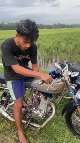 #cb125se #herex1200m #cbnyeni #yamahowarawiri #fyp 