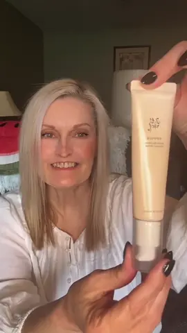 Feel the timeless glow with Korean Ginseng, your skin's secret weapon! The Slow Aging Routine harnesses the potent power of Korean Ginseng, enhancing your skin's resilience against the ravages of time. This multi pack not only soothes but also protects, making it a staple for anyone dedicated to maintaining their skin's health and vitality. Seize this chance to care for your skin, grab your multi pack now and start your journey towards radiant skin! @Beauty of Joseon US #koreanskincare #beautyofjoseon #hydratedskin #tictokshop #fyp