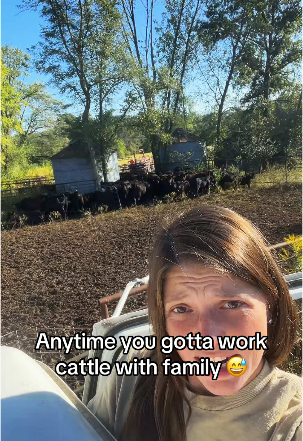 Promise it’s a love/hate relationship working together 😅 #familyfarm #cattle #womeninagriculture #cattlewoman #farmersdaughter #fatherdaughterduo 