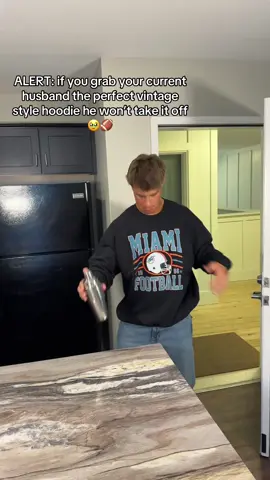 Love the design on this! #falldealsforyou #fallfinds #nfl #football #nflfootball 