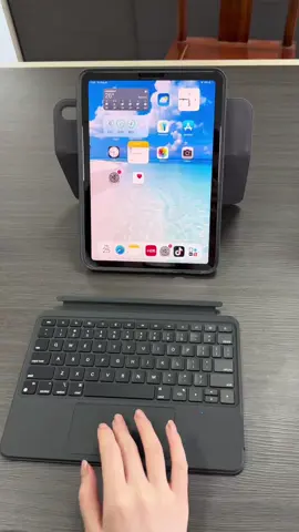 Immersive computer experience to improve your work efficiency Magnetic Detachable Keyboard Case for iPad Pro 11