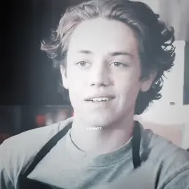 тгк: да, лиами // 😏🤙🏻 #shameless #бесстыжие #carlgallagher #карлгаллагер #fyp 