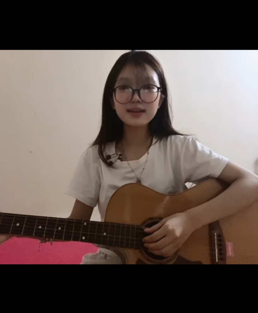 Nhờ gió gửi nắng bên anh #guitar #nhubendoido #fypシ #xh 