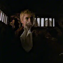 جدك و ابوك👆🏻#gameofthrones #joffreybaratheon #tywinlannister #robertbaratheon 