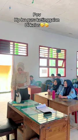 Langsung full memory🤣#fyp #kontenlucu #trending #sekolahsma 