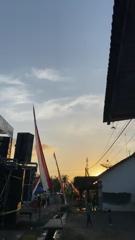 nyoree jie😍🤏🏻#soundhoregjawatimur #fjaudiobanyuwangi #fyp #soundkarnavalindonesia #sumbersewusoundofficial 