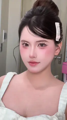 Girl mái chéo , lẽo đẽo theo anh. Layout tóc búi mái chéo cute nè #hairstyle #hottrend #xuhuong #viral #máibaby 