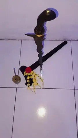 MALAM JUMAT Salam Rahayu 🙏🙏🙏 #pusaka #kerissabukinten #agemankeris #fypシ゚ #semarang 