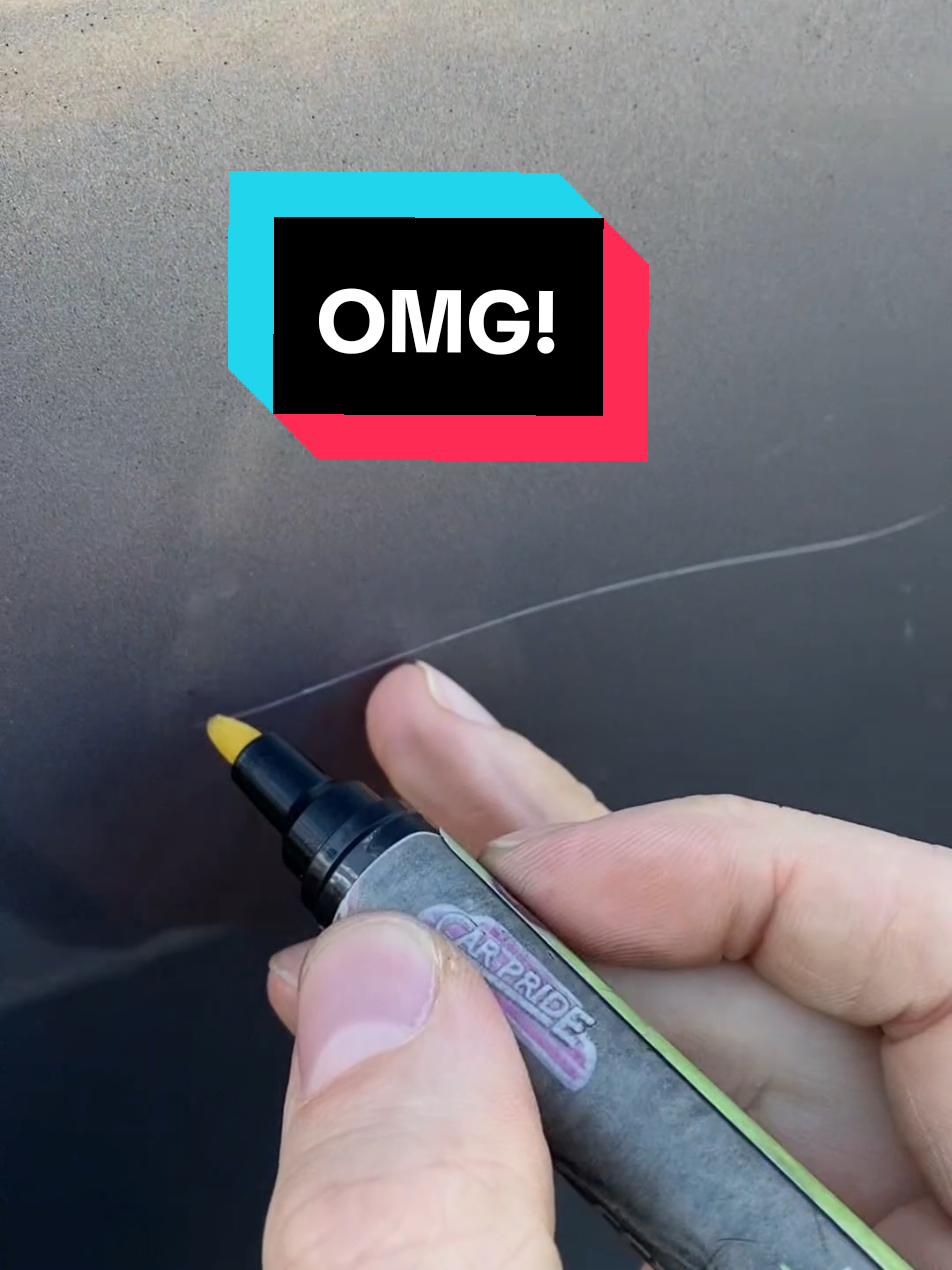 This paint scratch remover pen works on any colour of car If your trying to get scratches out your car then definitely try this before getting a paint job. Brilliant bit of kit to keep handy in the car. #foryoudays #tiktokmademebuyit 