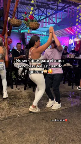 ¿Con quien ir irás a bailar toda la noche?😻#Cumbia #tecncumbia #caqueta #baile #compartir @Hernando Otalvaro Caicedo 