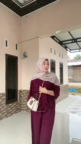Oneset aku warna burgundy✨
