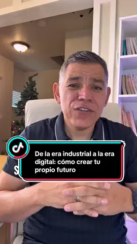 Hablamos sobre cómo la era digital ha cambiado las reglas del juego. Ya no tenemos que trabajar para hacer realidad los sueños de otros, sino que podemos especializarnos, crear soluciones y ayudar a la mayor cantidad de personas. Esto nos permite vivir y hacer realidad nuestros propios sueños. #EraDigital #EraDelConocimiento #NuevosModelos #AutorealizaciónPersonal #EmpoderaTuFuturo