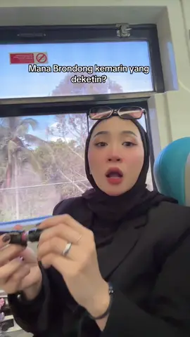 Gak hafal lagunya 😁