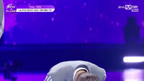 I’ve been crying non stop😭 #XINLONG #boys2planet #boysplanet #fyp #fypシ゚ 