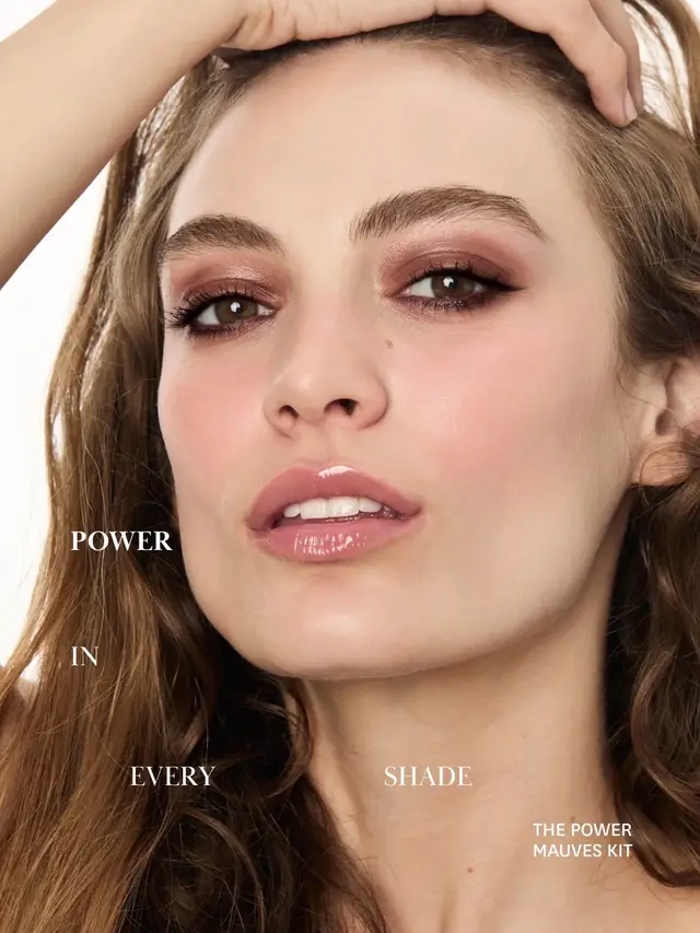 All the mauves you need, in one power set. 👊 Available now at my link in bio. #makeup #cleanbeauty #makeupmusthaves #jilliandempsey 