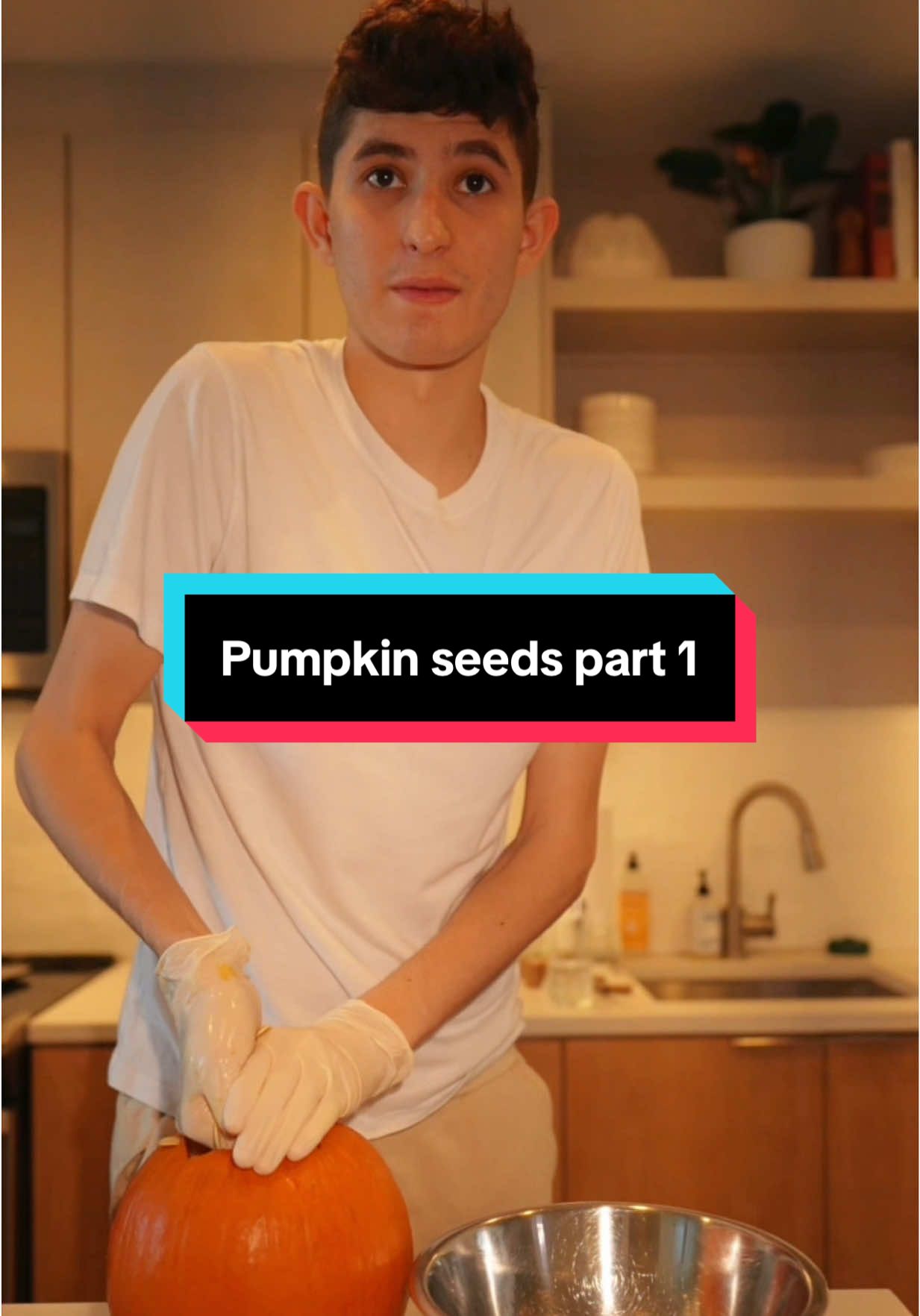Making Pumpkin Seeds Part 1 ##xyzbca##fyp##foryoupage##food##fall 