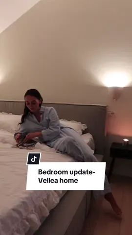 Luna aceasta, la @velleahome.ro ai  reduceri de până la 51% la canapeaua ta preferată. Ca să te simți acasă! #velleahomero #permitetivamaimult #dormitoarevelleahomero #dormitorvelleahomero #paturivelleahomero |AD