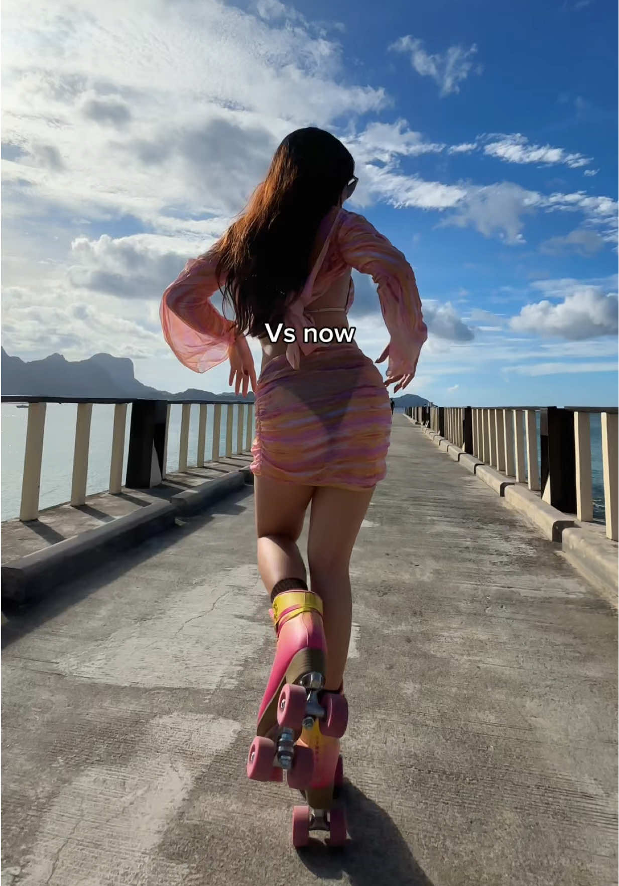 This is your sign to start skating!  It literally toned my whole body and boost my self confidence. I used to be very shy/introverted but because of roller skating I become more confident with my own body. I can’t fully explain how it healed me in a lot of ways, all I can say is you should start skating and see it for yourself! #nasiaeliz 