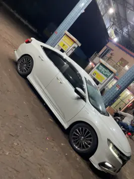 👀