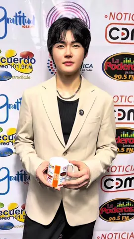 El modelo coreano @Yun nos invita al @boksunafest.gt que se llevará a cabo este próximo sábado 27 de septiembre en el Parque de la Industria 🫰🏻