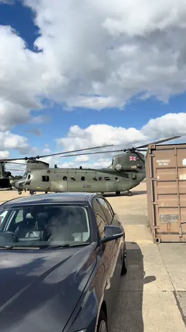 Wait till the end, it’s worth it💨 #fyp#chinook#wokka#raf #hellyeah 