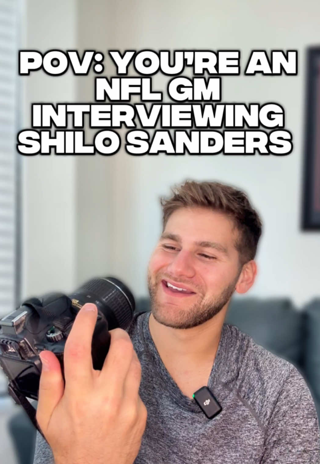 Why would a team want someone streaming in the locker room? #nfl #comedy #shilosanders 
