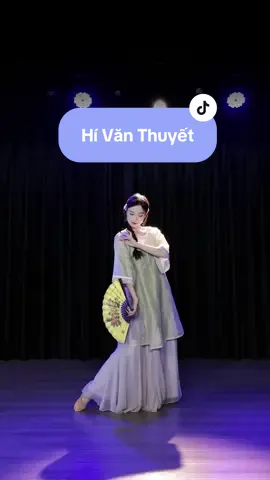 Hí Văn Thuyết  | 戏文说 | Lớp Múa Trung Hoa quạt giấy Time: 𝐓𝐡𝐮̛́ 2 & 𝐓𝐡𝐮̛́ 4       từ 13h đến 14h30 - KG: 01/10  🪬 Giáo viên hướng dẫn: Cô Tina Tòn  (1 khoá 8 buổi) #daymuasaigon #daymuahochiminh  #LopcoTon #MuaTrungHoa   #HiVanThuyet 