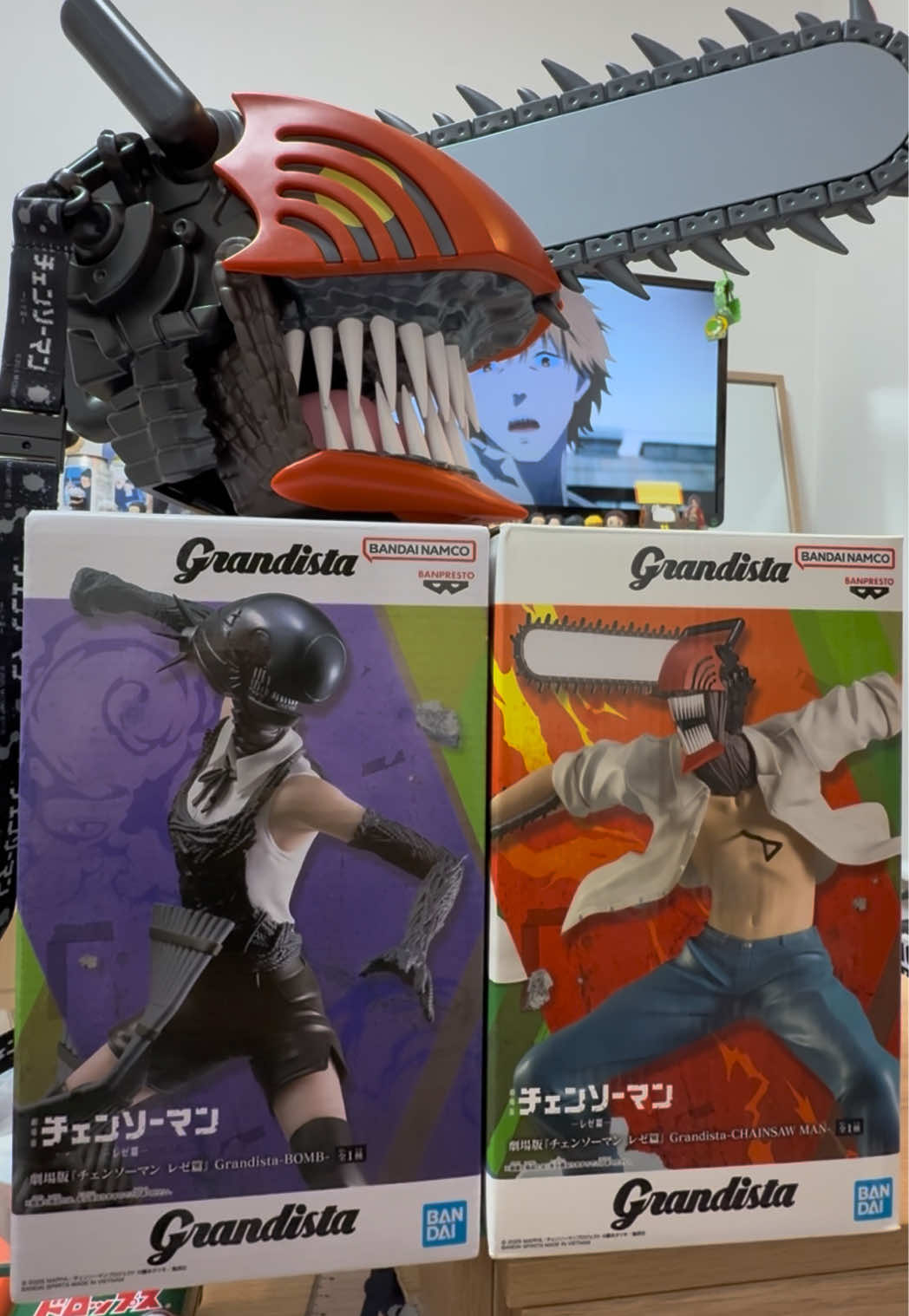 いくら使ったか考えたくない でもボム＆チェンソーめっちゃかっこいいからよし 2度とゲーセンには行かないと何度も誓ってる 気づいたら両替機の前にいる #chainsawman #チェンソーマン #映画#うえovie #レゼ 