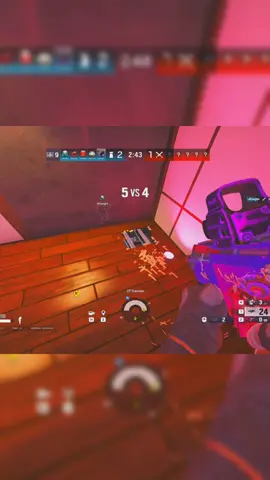 few clips