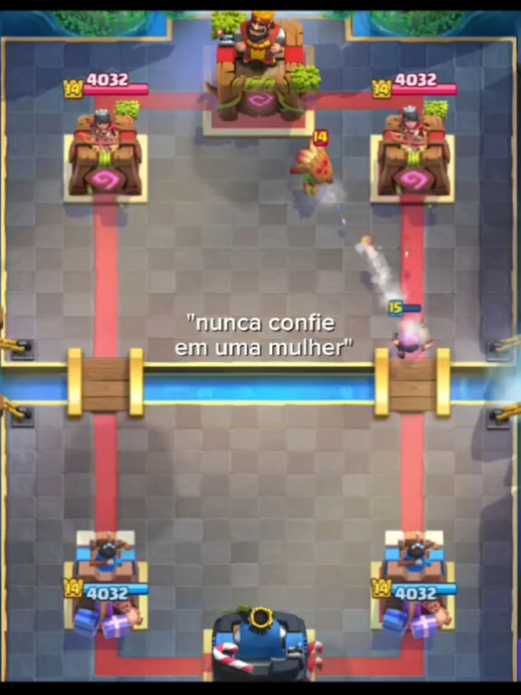 a prova de que temos uma mulher pra confiar. #meme #clashroyalememe #clashroyale #supercell #nevertrustawoman 