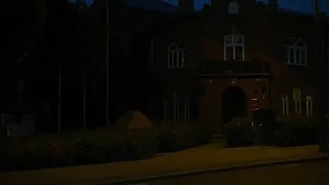 الجزء(1) يَا بُنَيَّ ارْكَب مَّعَنَا وَلَا تَكُن مَّعَ الْكَافِرِينَ...🎧#قران #الشيخ_بلال_سيف #قران_كريم #تلاوه_خاشعه #viral 