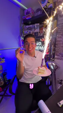 ¡Hace un año cambió mi vida! 🥳Llego somos wim y se convirtió en mi relación más estable. Su ESIM es una JOYAAAA  #somoswim #wimmers #Publicidad