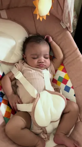 Show me someone who lives in your house rent free and sleeps til noon 😂😂😂 #fyp #funny #job #babiesoftiktok #toocute 