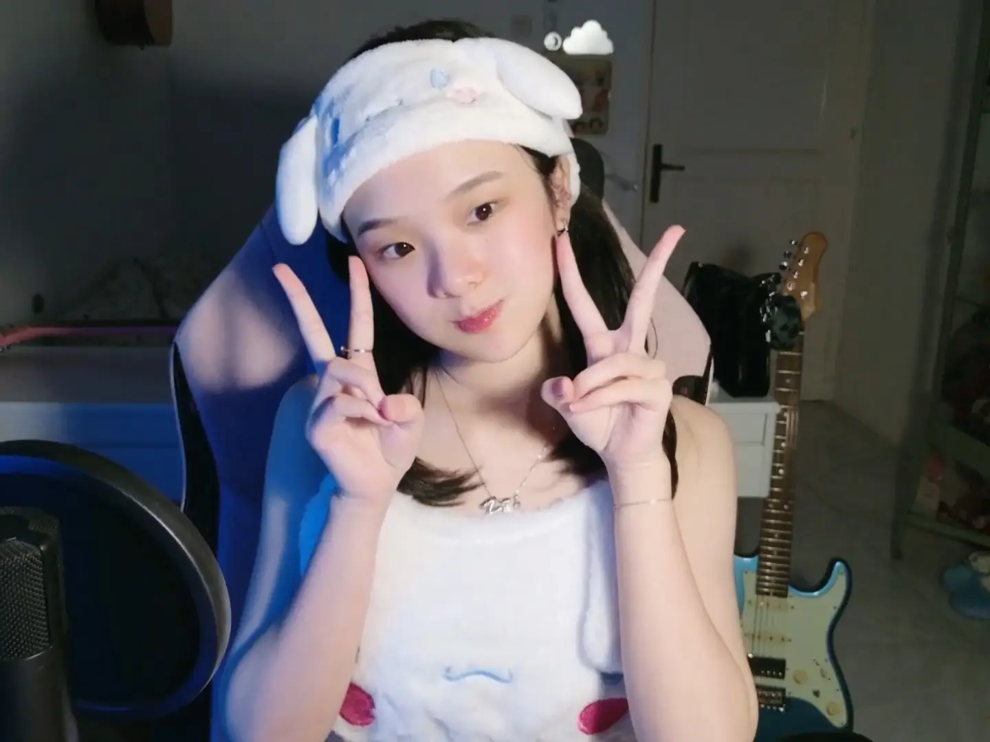 Nadine Abigail 🫶🏻 @BTR Nadine 