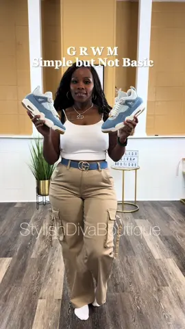 New Look from www.StylishDivaBoutique.com #denim4s #sneakerlook #stylishdiva #stylishdivaboutique #grwmblackgirledition 