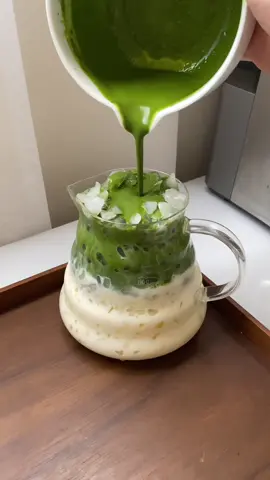 يمي🤤🧊🍵#ماتشا #matcha 