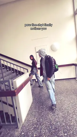 that intense eye contact 😫 @کیمیا @Sönke #eyecontact #relatable #viral #fyp #fineshyt 