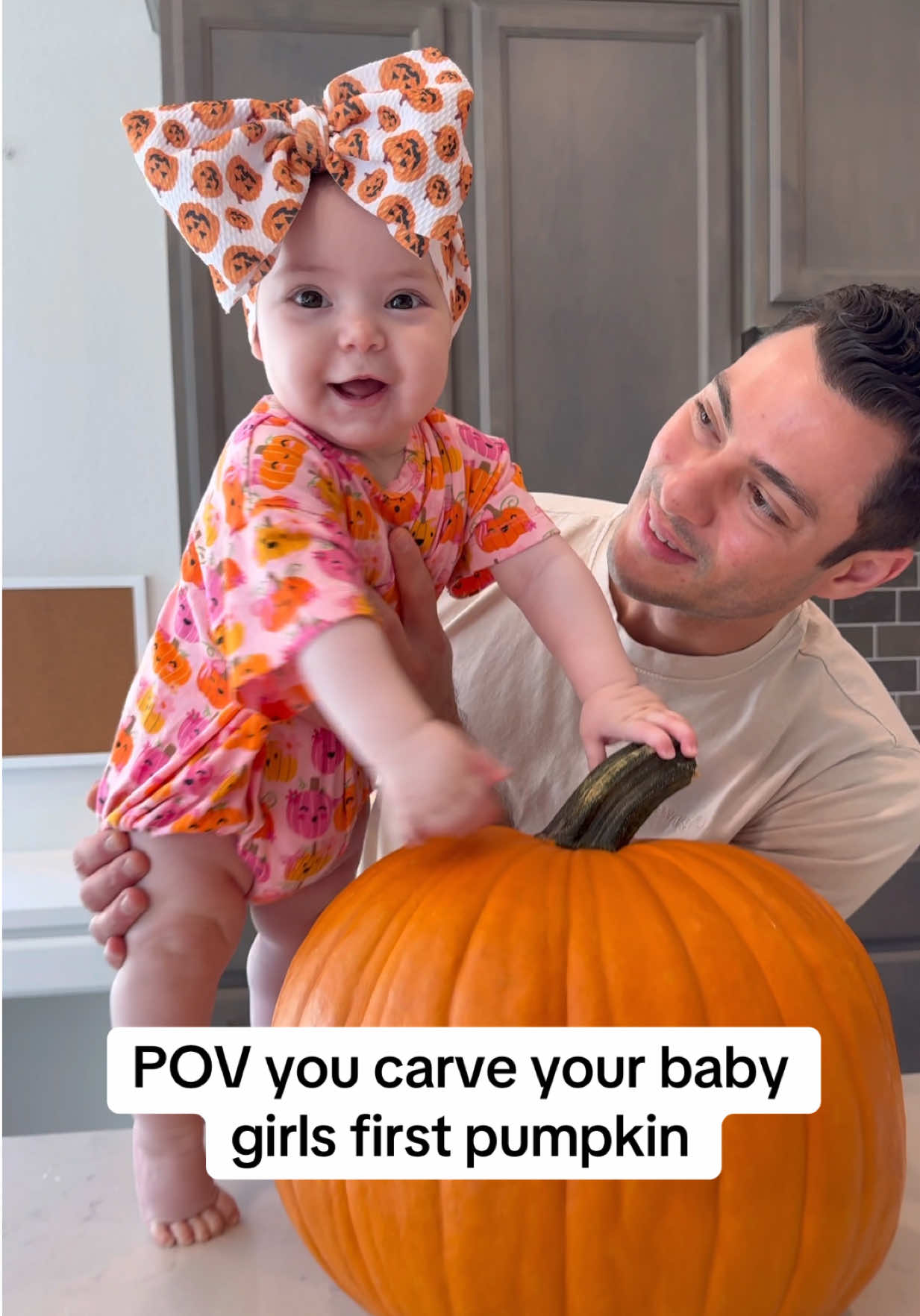 Dad Carving Baby Girls first Pumpkin 🎃 #family #fyp 