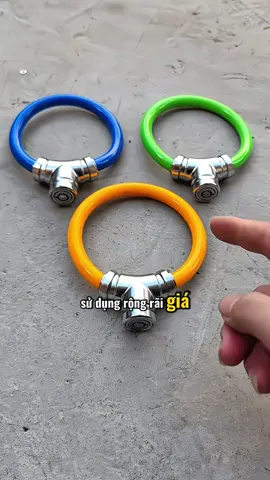 Chỉ cần cắm vào và khóa trực tiếp mà không cần chìa khóa. Có thể dùng để khóa cửa, khóa xe hơi và tủ!! #okhoacapthep #okhoachongtrom #tienich #thietthuc #jizonguyen 