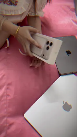 #CapCut bóc seal 17 promax sau 7 ngày ra mắt 🤪 #iphone #17promaxiphone #xuhuongtiktok #viralvideo 