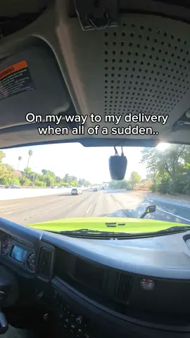 May not seem like it on camera but it woulda been REAL close had I not been able to move over..  #closecall #stayalert #traffic #pov #truckdriver 