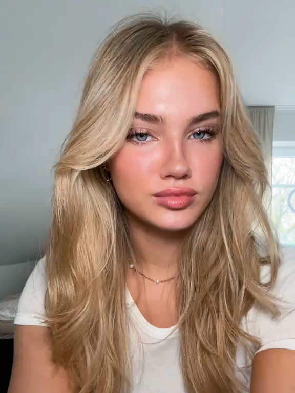 #blondes #blondegirls #beauty #blondehair #cutebaby #blondi #gorgeousgorgeousgirls #blondesdoitbetter #blondegirls #worldofblondes #blondetiktok #teengirl #stunning #cutegirl #hotgirls