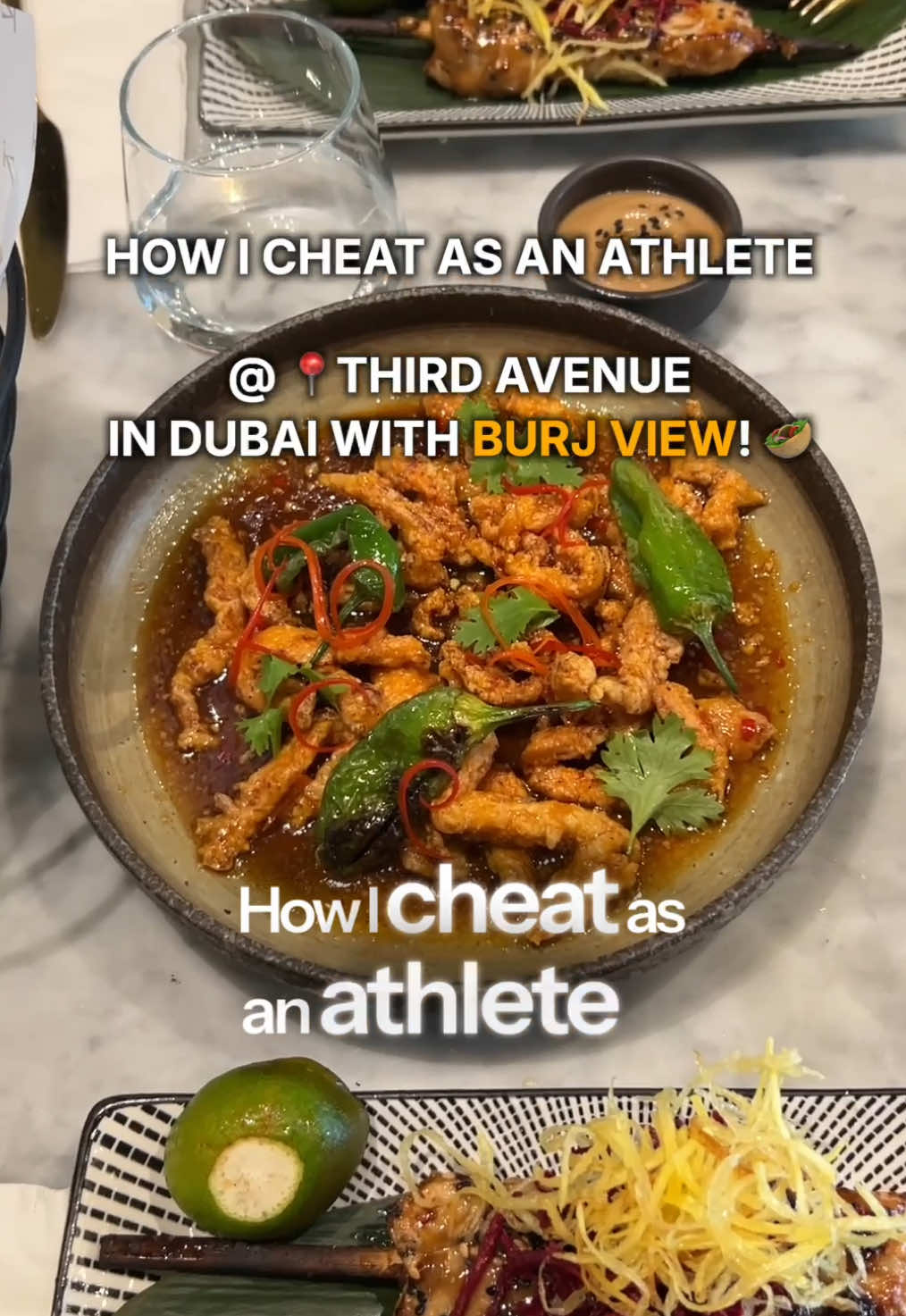 Let’s have a cheat day now and then or not? I went for a 15km run that morning and smashed the food to be honest. As fitness athletes we are living healthy most of the time, especially when trying to lose fat - but on Saturdays I’m going out and have something for my soul 💪🏼 Follow me for more content on fitness, nutrition and fat loss 
