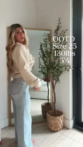 BBL JEANS NEVER DISAPPOINT! and there on sale rn 😍 #foryou 