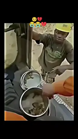 to_all_the_first_sons_out_there,_may_your_pocket_never_runs_dry_🙏one dey you will be happy for the rest of your life 🙏#relatablecontent_#treanding_#fyp_#viralvideos_#emotional_video❤️💞💞🌿 💔💔😭🥺