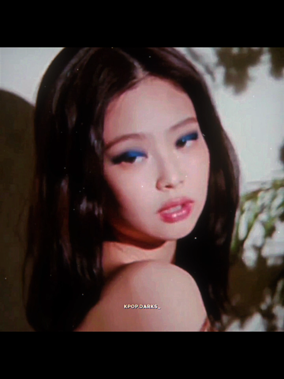 trash.#kimjennie #luvshines #luccined #jenniedit #jennie #jennie90sedits #jennie90s #90s #90sedit #90sfancam #jenniesolo #jenniefancam 
