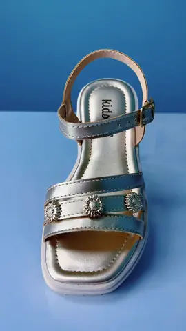 As novidades não param! E essa é a cara das festas de fim de ano 🤩#moda #vendas #verao #loja #tendencia 